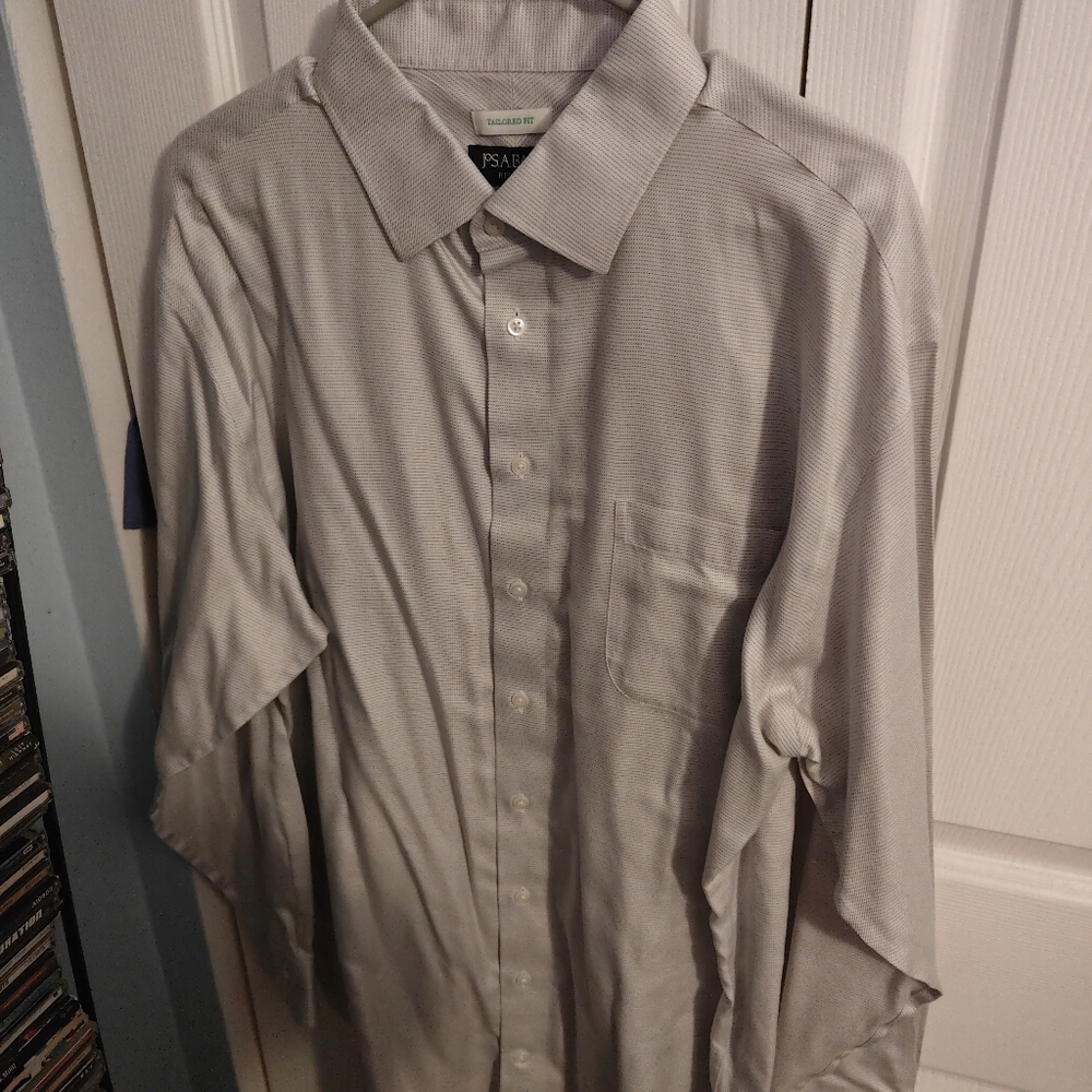 Jos. A. Bank Reserve Men's Dress Shirt